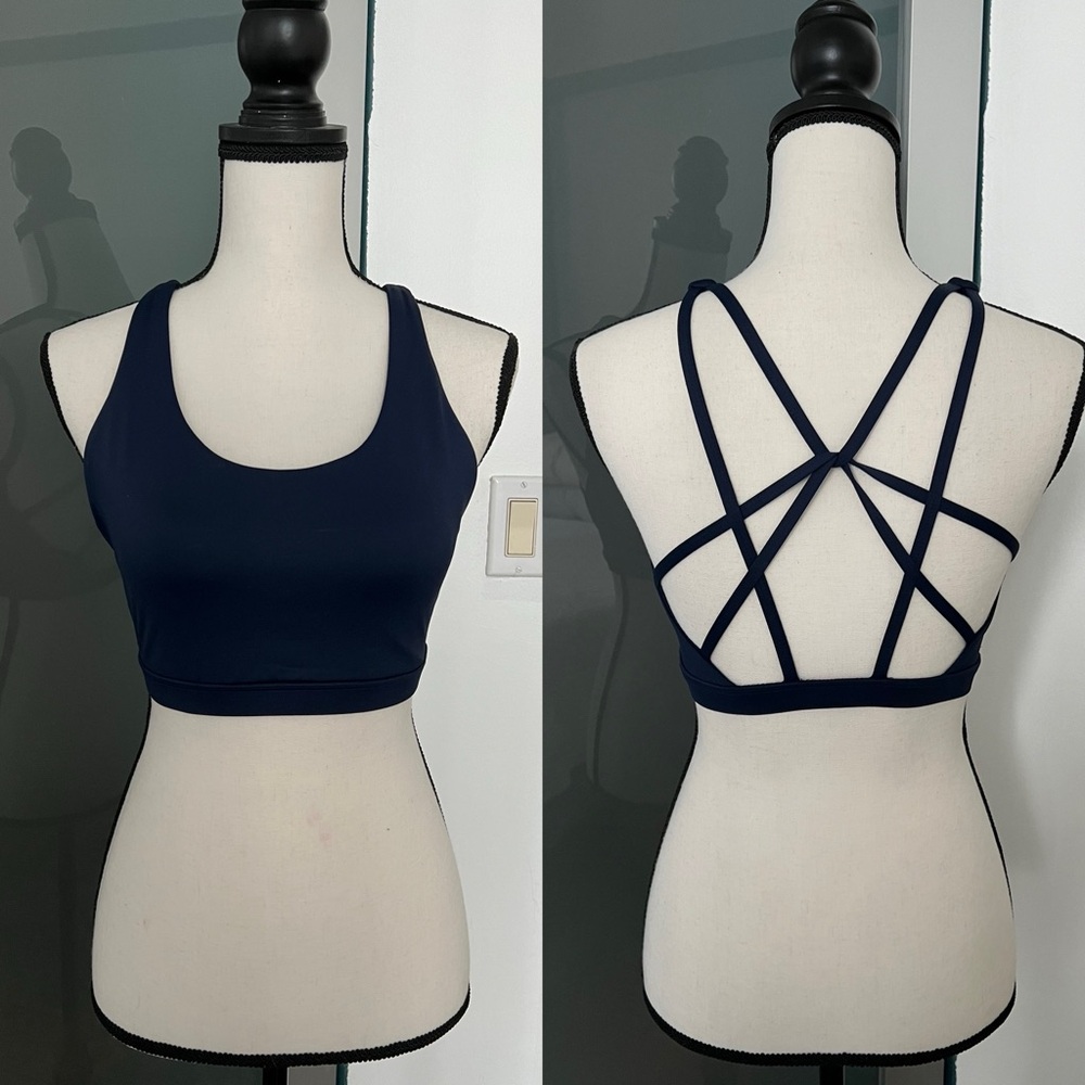 NWOTs Criss cross back Sports Bra